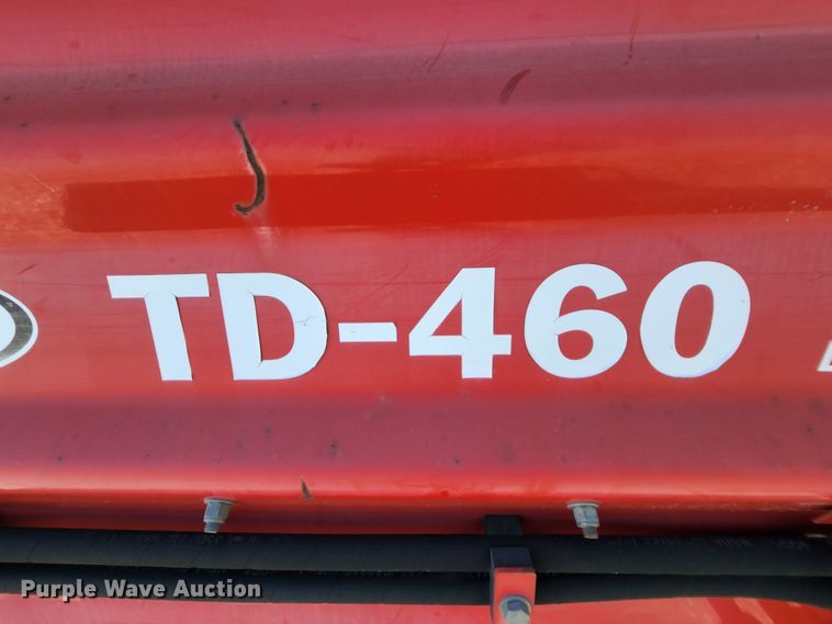 image for item MK9018 2006 Tycrop TD-460  top dresser spreader