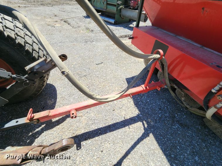 image for item MK9019 2007 Tycrop QP-450SH  top dresser spreader