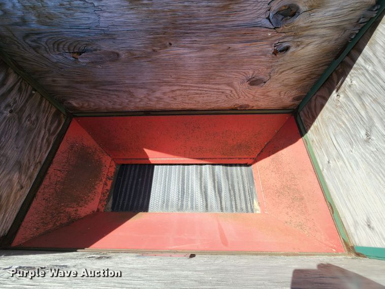 image for item MK9019 2007 Tycrop QP-450SH  top dresser spreader