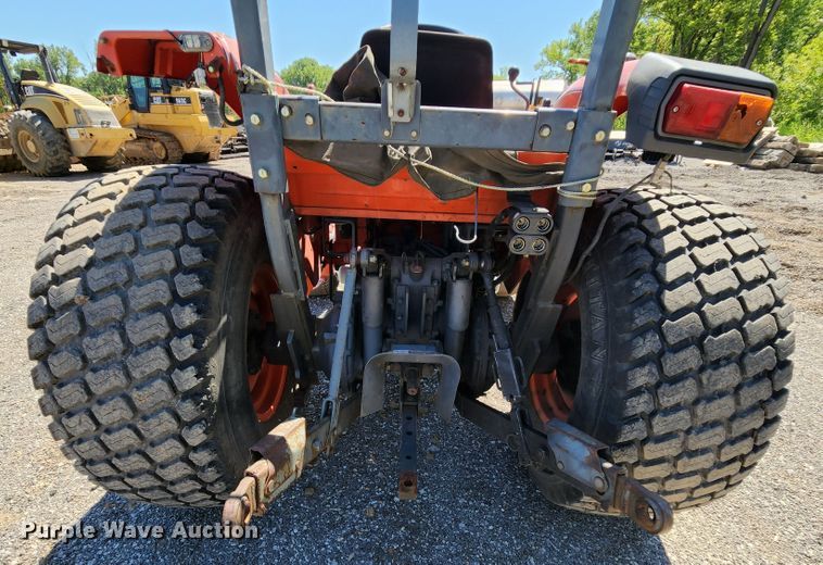 image for item MK9021 Kubota L5740 HST  MFWD tractor