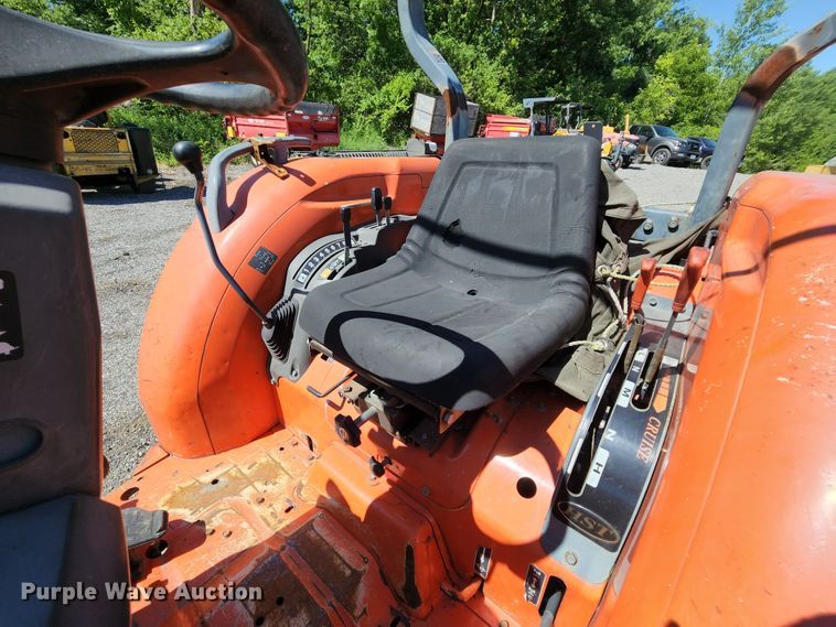 image for item MK9021 Kubota L5740 HST  MFWD tractor