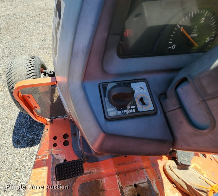 image for item MK9021 Kubota L5740 HST  MFWD tractor