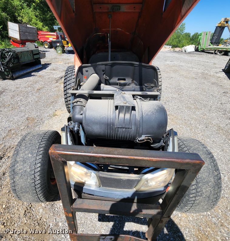 image for item MK9021 Kubota L5740 HST  MFWD tractor