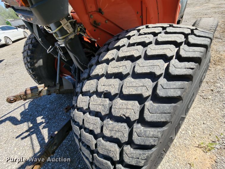 image for item MK9021 Kubota L5740 HST  MFWD tractor