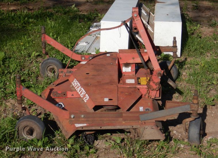 image for item MU9632 BMB Estate 72  finish mower