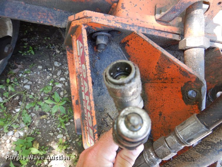 image for item MU9651 MB TKH  broom