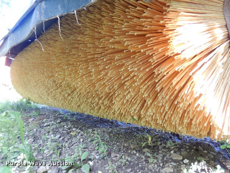 image for item MU9651 MB TKH  broom