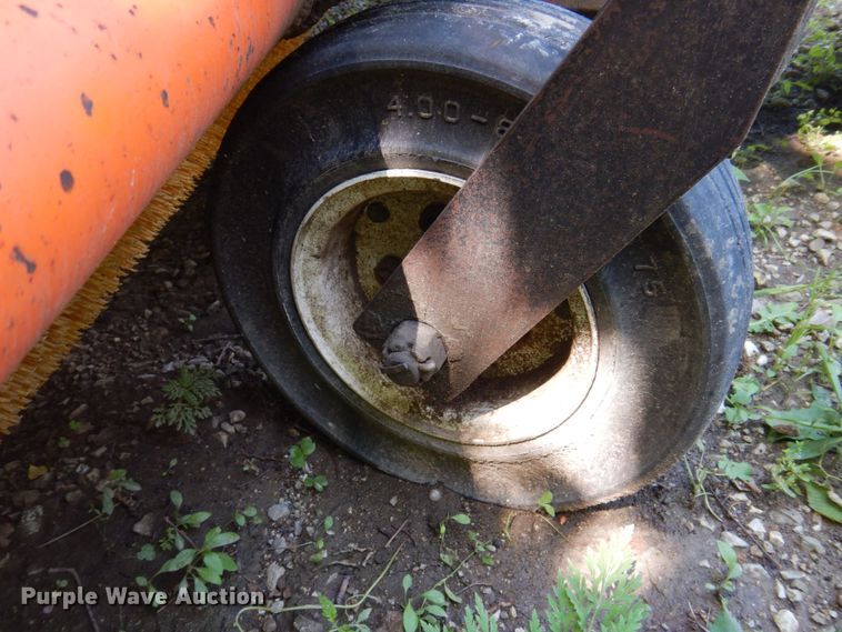 image for item MU9651 MB TKH  broom