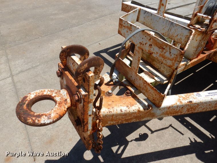 image for item MW9283 1996 Loadmaster  equipment trailer