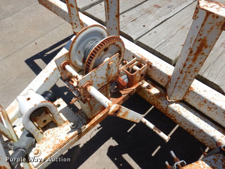 image for item MW9283 1996 Loadmaster  equipment trailer