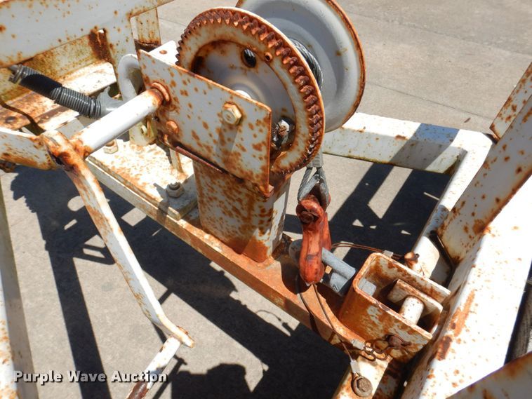 image for item MW9283 1996 Loadmaster  equipment trailer