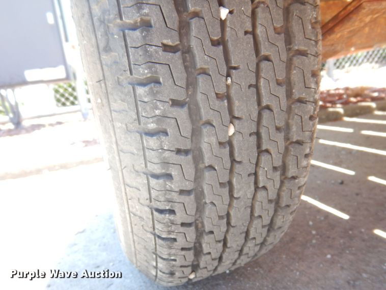 image for item MW9283 1996 Loadmaster  equipment trailer