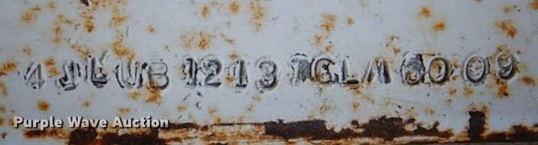 image for item MW9283 1996 Loadmaster  equipment trailer