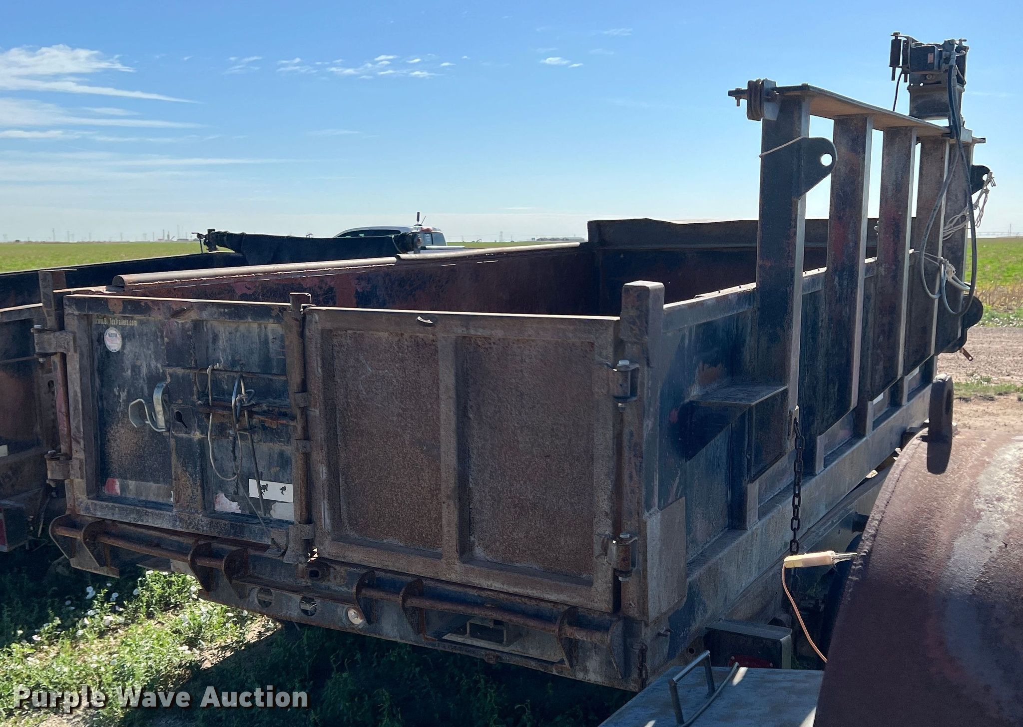 Shop built dump trailer in Guymon, OK Item DN8764 for sale Purple Wave