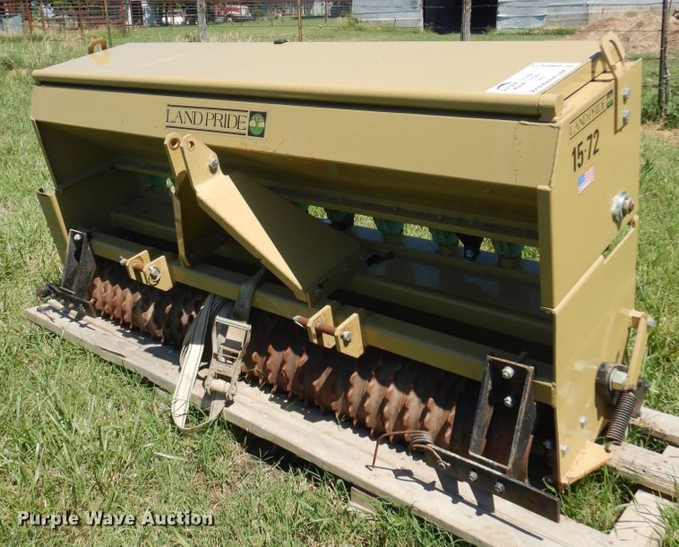 image for item DN0423 Land Pride 15-72  seeder