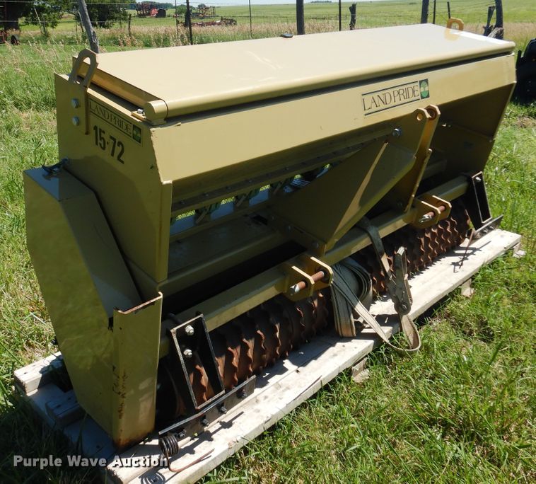image for item DN0423 Land Pride 15-72  seeder