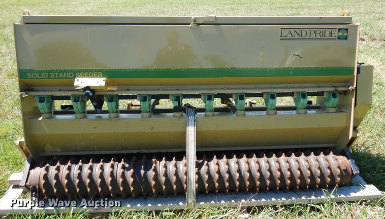 image for item DN0423 Land Pride 15-72  seeder