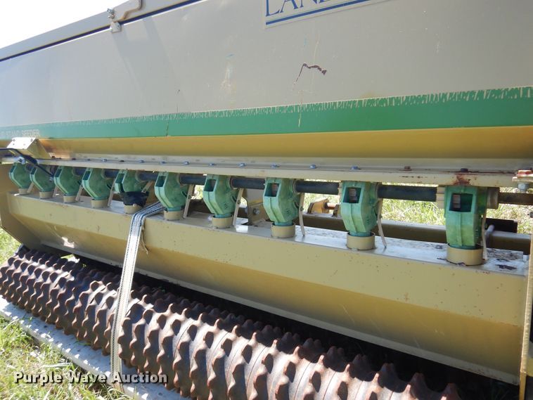 image for item DN0423 Land Pride 15-72  seeder