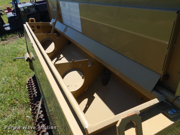 image for item DN0423 Land Pride 15-72  seeder