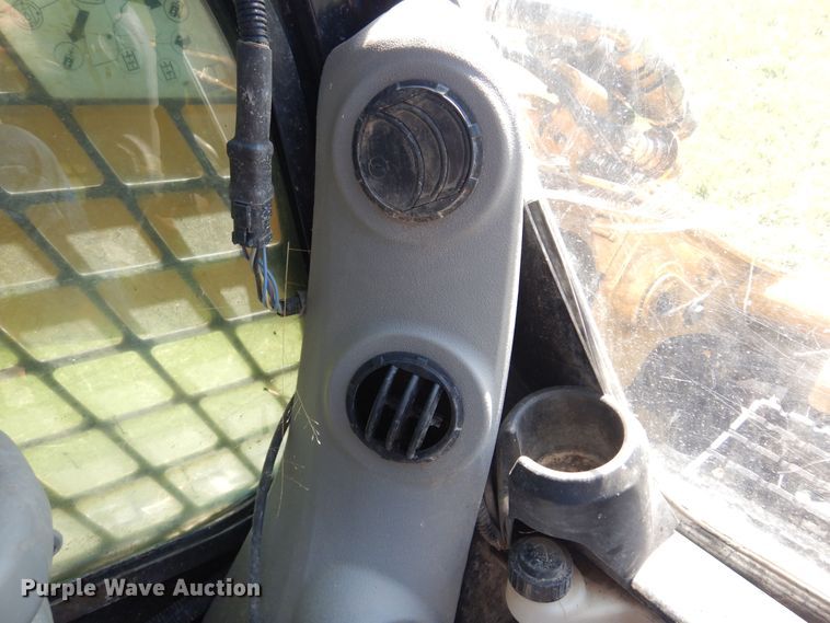 image for item DN0424 2013 Caterpillar 299D XHP  tracked skid steer loader