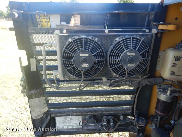 image for item DN0424 2013 Caterpillar 299D XHP  tracked skid steer loader