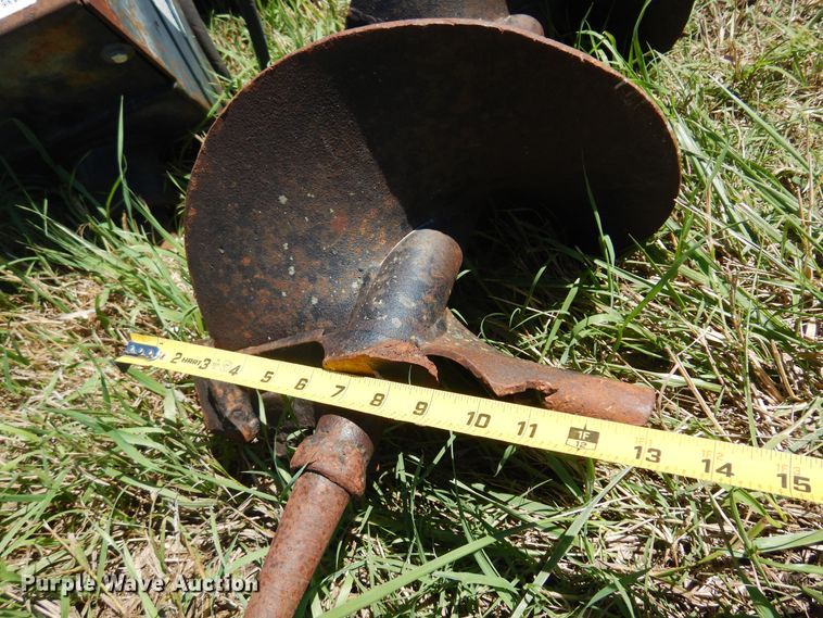 image for item DN0425 Lowe  skid steer auger