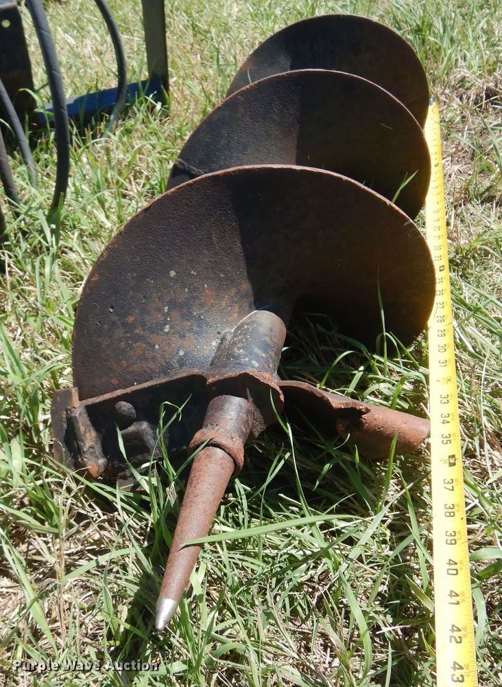 image for item DN0425 Lowe  skid steer auger