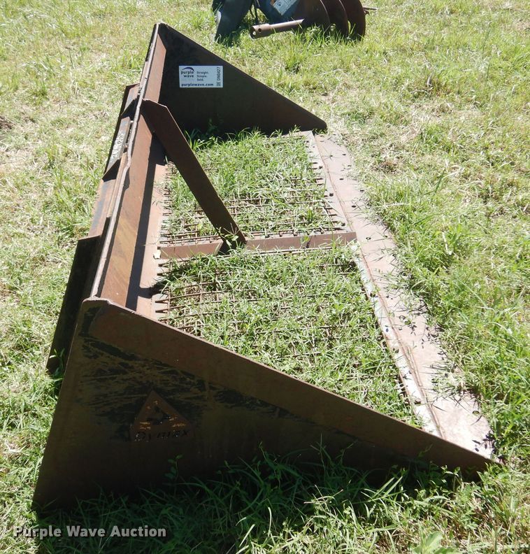 image for item DN0427 Dymax  79"W skid steer sift bucket