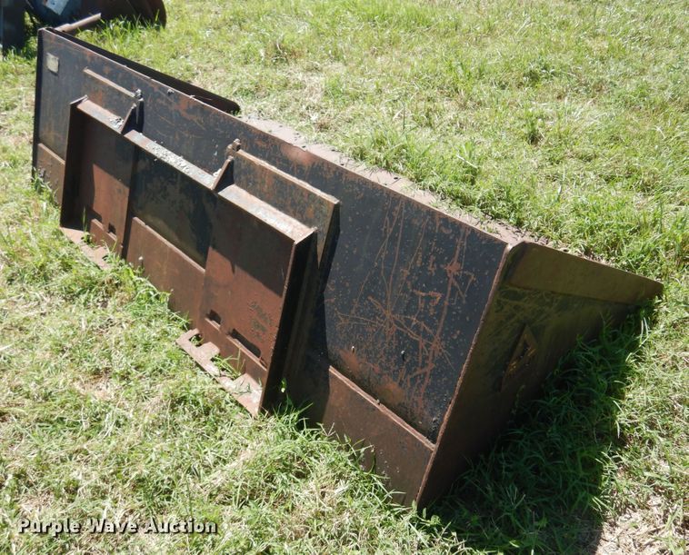 image for item DN0427 Dymax  79"W skid steer sift bucket