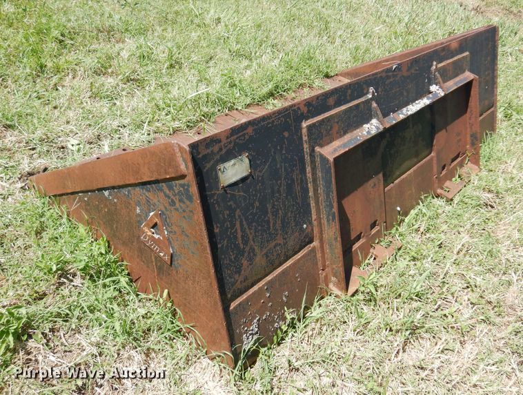 image for item DN0427 Dymax  79"W skid steer sift bucket
