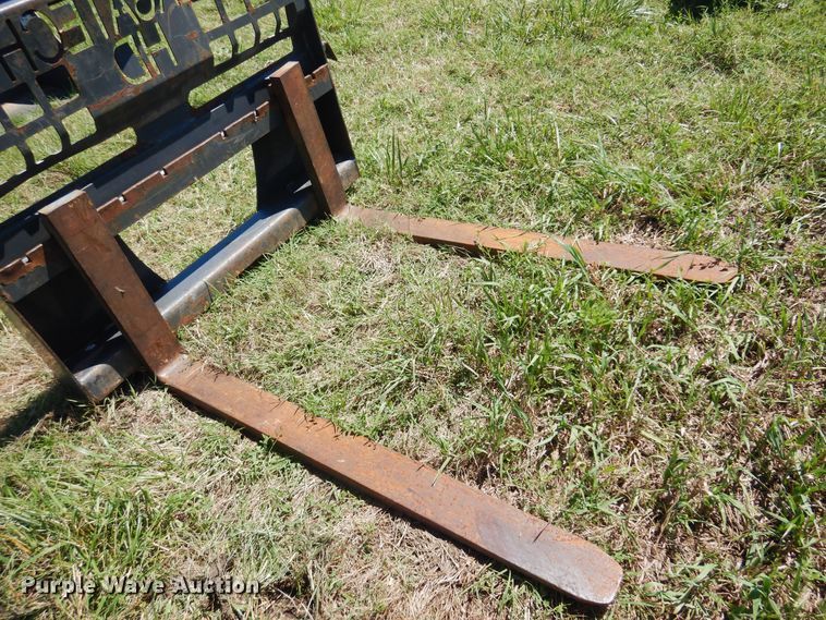 image for item DN0430 Versatech  48"L skid steer forks