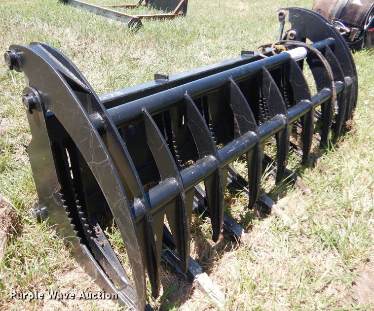 image for item DN0432 84"W skid steer grapple bucket