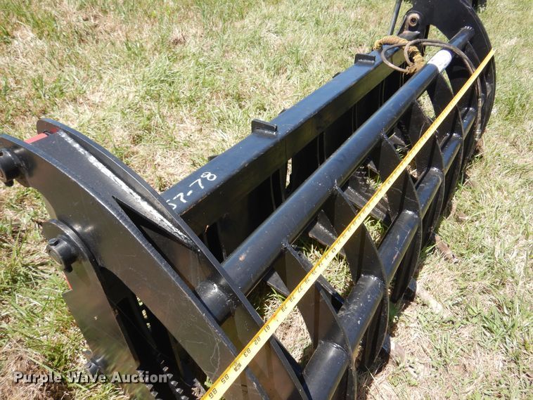 image for item DN0432 84"W skid steer grapple bucket