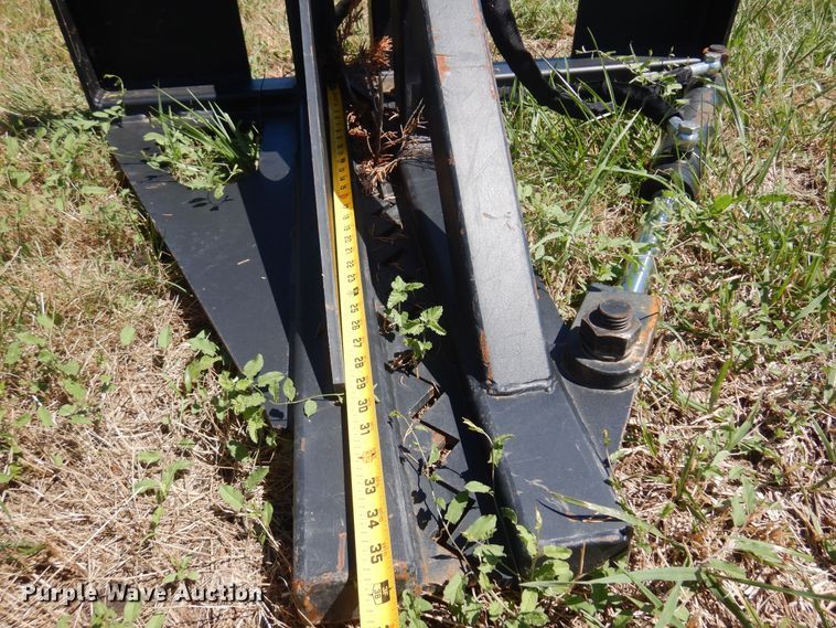 image for item DN0433 Skid steer tree puller