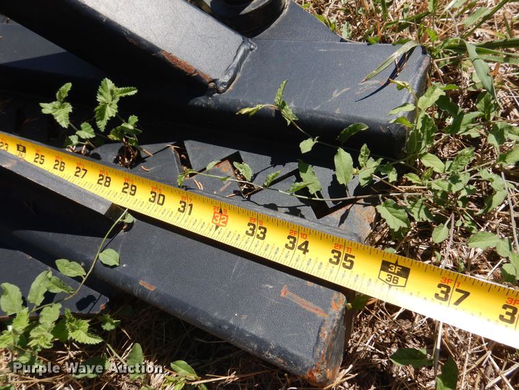 image for item DN0433 Skid steer tree puller