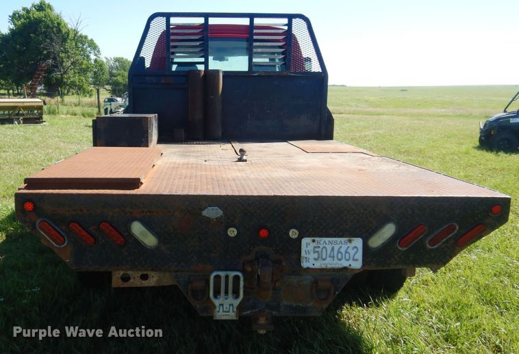 image for item DN0436 2006 GMC C4500  flatbed truck