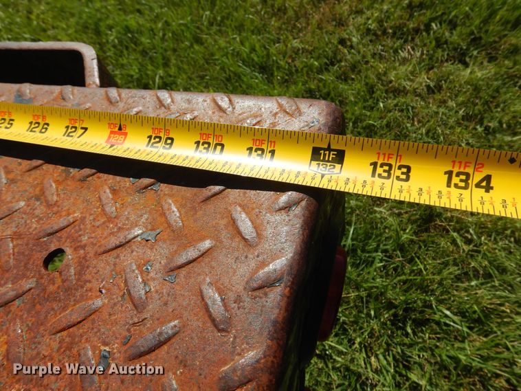 image for item DN0436 2006 GMC C4500  flatbed truck