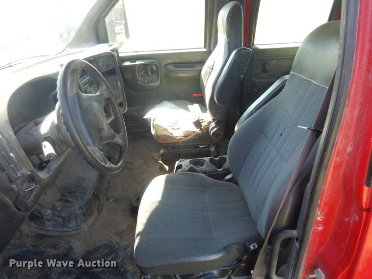 image for item DN0436 2006 GMC C4500  flatbed truck