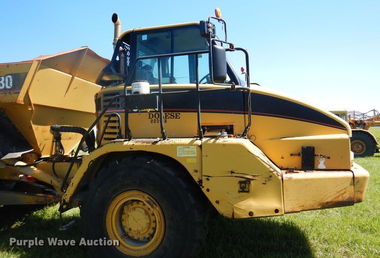 image for item DN0439 2005 Caterpillar 730  haul truck