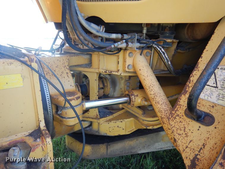 image for item DN0439 2005 Caterpillar 730  haul truck