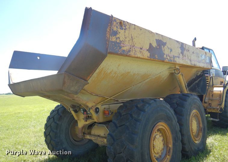 image for item DN0439 2005 Caterpillar 730  haul truck