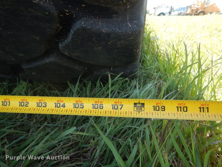 image for item DN0439 2005 Caterpillar 730  haul truck