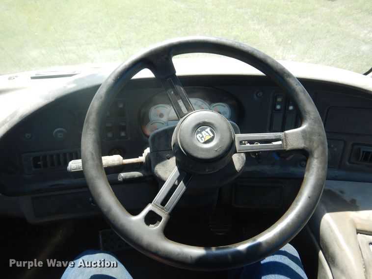 image for item DN0439 2005 Caterpillar 730  haul truck