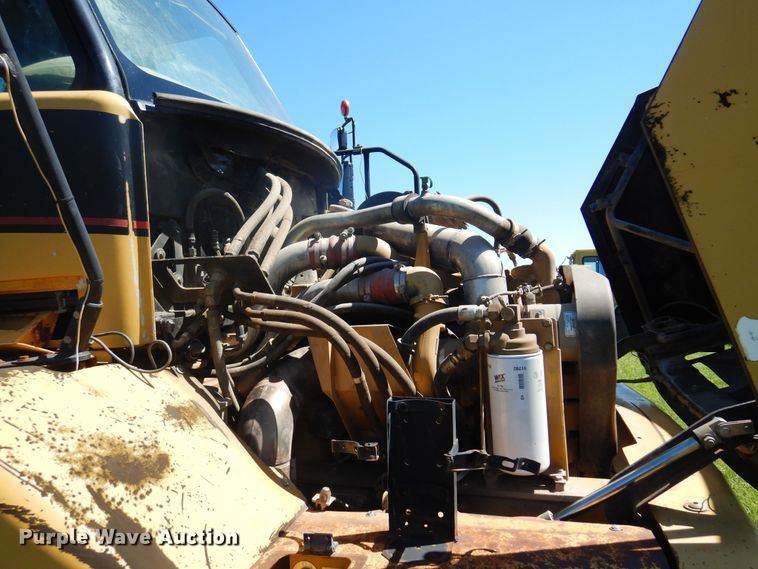 image for item DN0439 2005 Caterpillar 730  haul truck