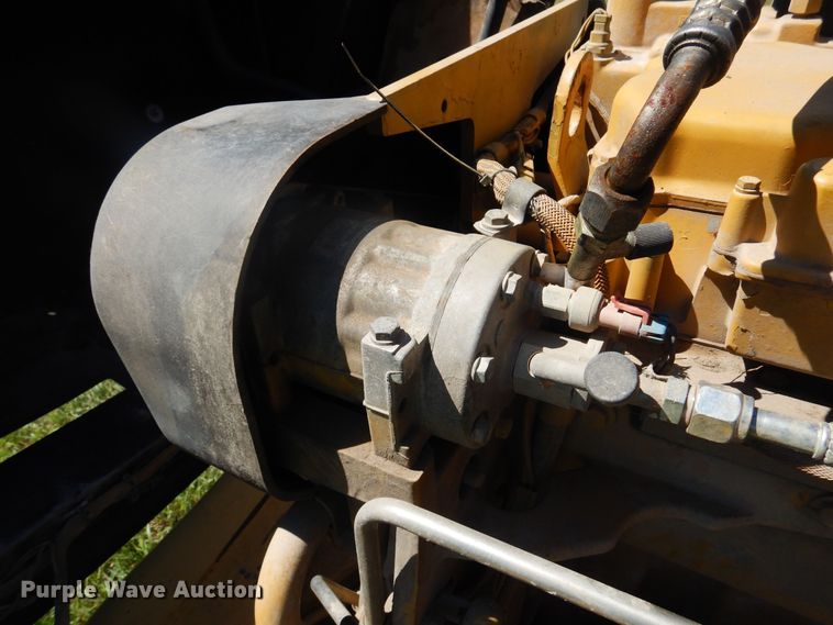 image for item DN0439 2005 Caterpillar 730  haul truck