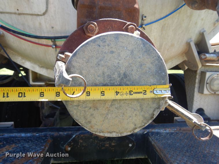 image for item DN0440 2006 Kenworth T800  vacuum truck