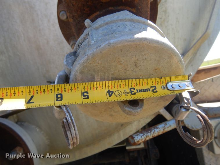 image for item DN0440 2006 Kenworth T800  vacuum truck