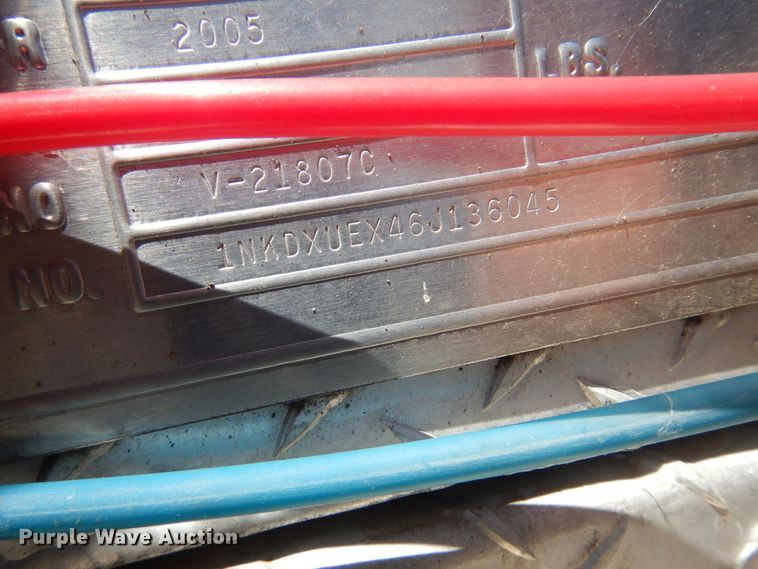 image for item DN0440 2006 Kenworth T800  vacuum truck