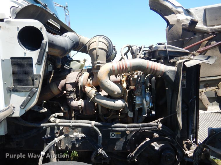 image for item DN0440 2006 Kenworth T800  vacuum truck