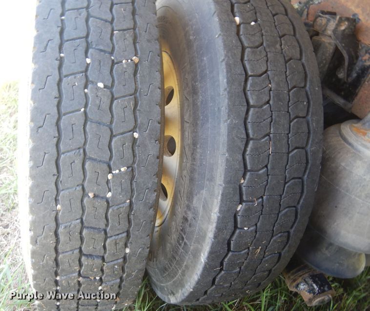 image for item DN0440 2006 Kenworth T800  vacuum truck